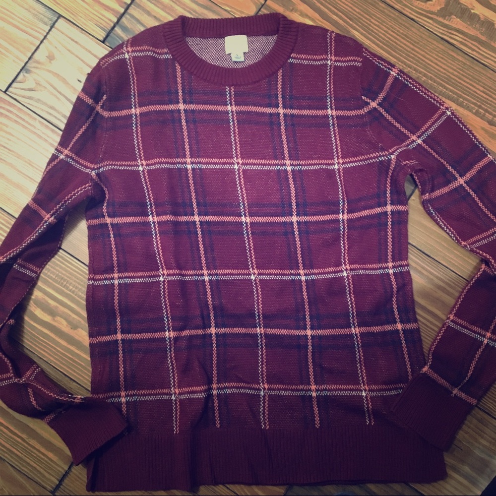 Beautiful sweater plaid checked burgundy